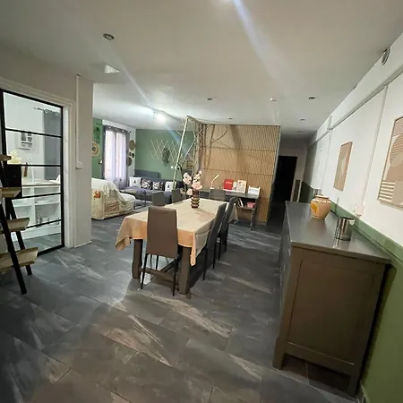 Appartamento In Grey